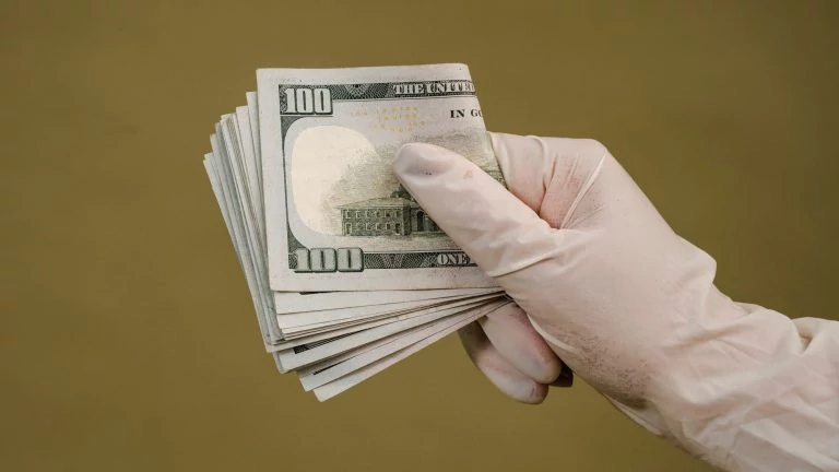 paying with cash